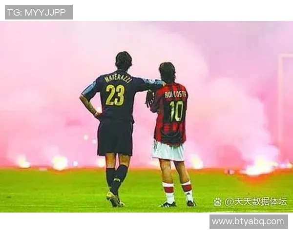 AC米兰与曼联历史交锋回顾及精彩瞬间分析